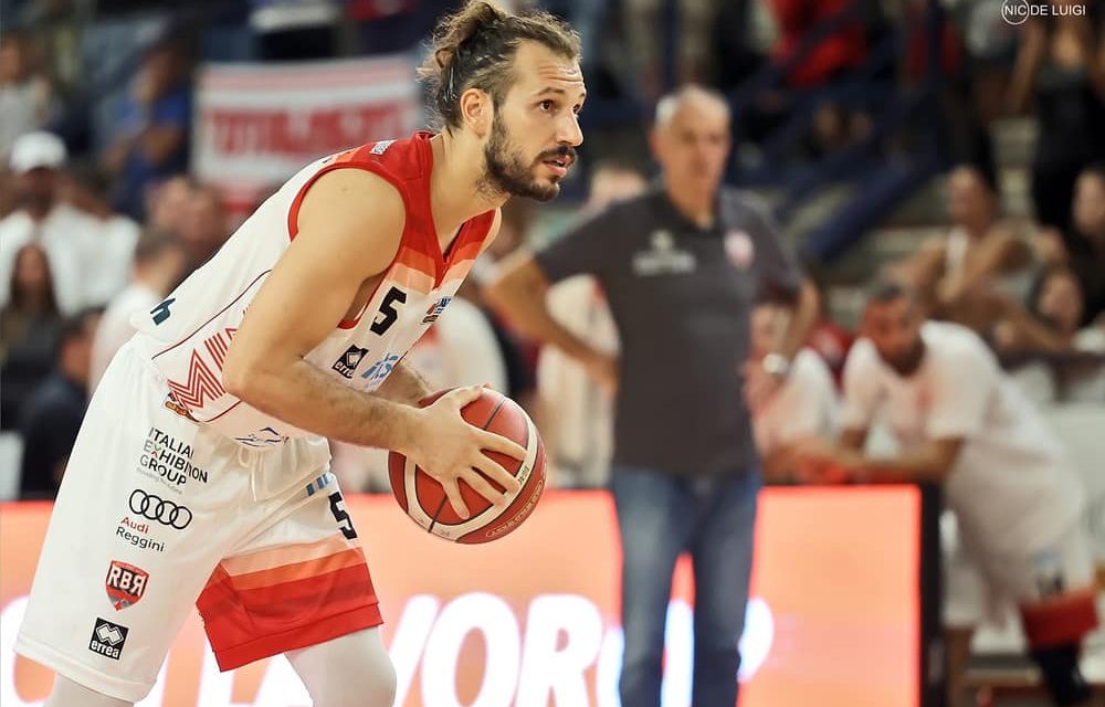 DOLE BASKET RIMINI: AI SALUTI ALESSANDRO GRANDE, ANDRÀ AD AVELLINO