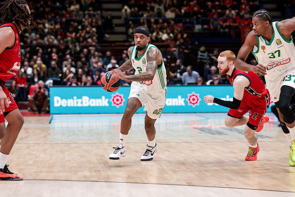 Milano, ufficiale il colpo Lorenzo Brown