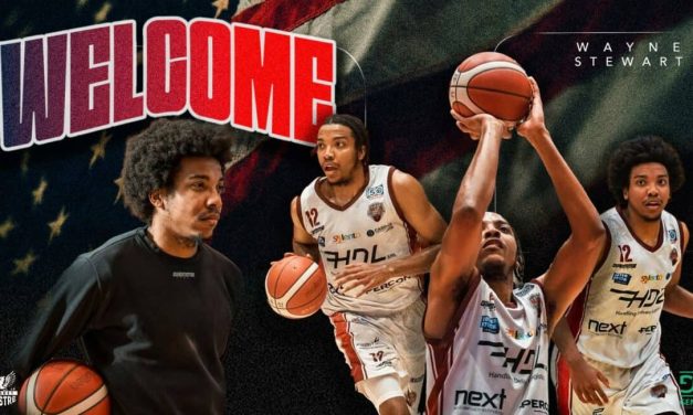 Mestre, firmato Wayne Stewart Jr