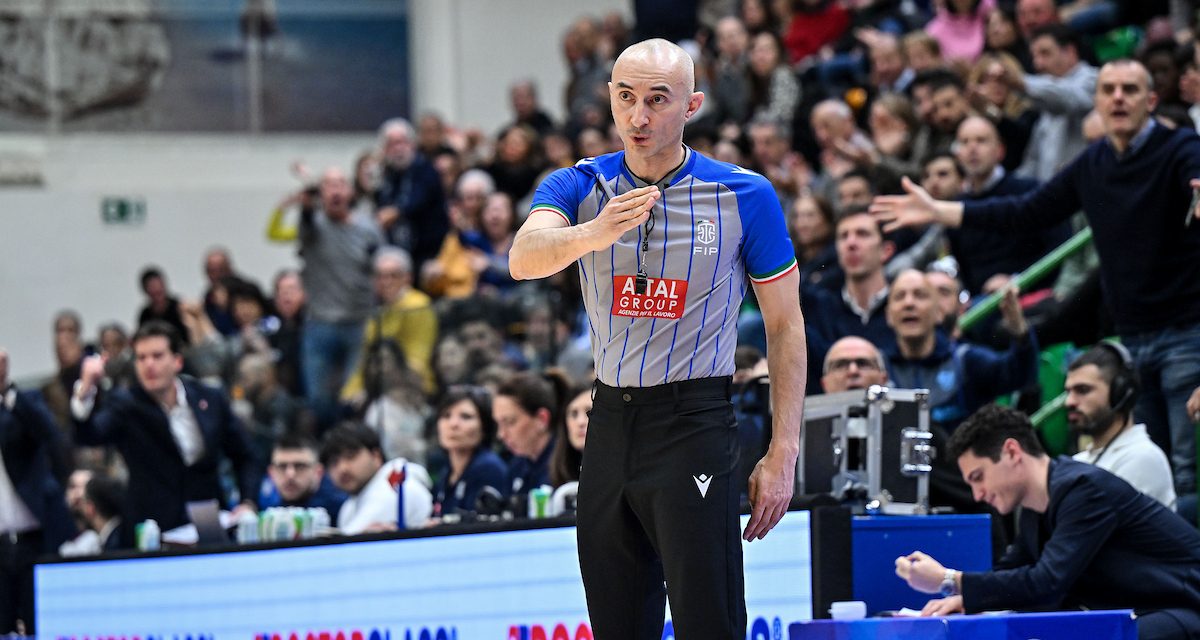 EUROBASKET 2025, NELLA LISTA DEGLI ARBITRI CI SONO DUE ITALIANI