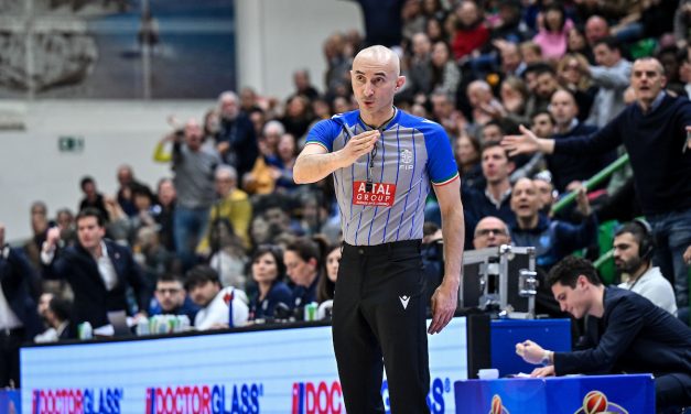 EUROBASKET 2025, NELLA LISTA DEGLI ARBITRI CI SONO DUE ITALIANI