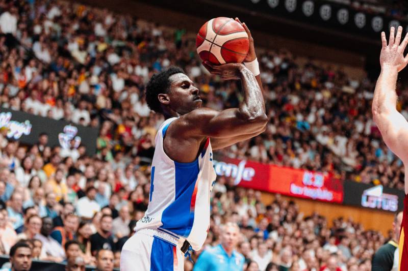 BM VERSO EUROBASKET 2025/ La Francia supera la Spagna (75-67) e resta imbattuta. Scariolo: “Ho visto una netta differenza fisica tra le due squadre”