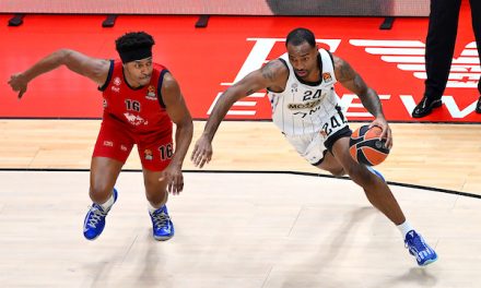 Bayern Monaco, ufficiale la firma di Isiaha Mike