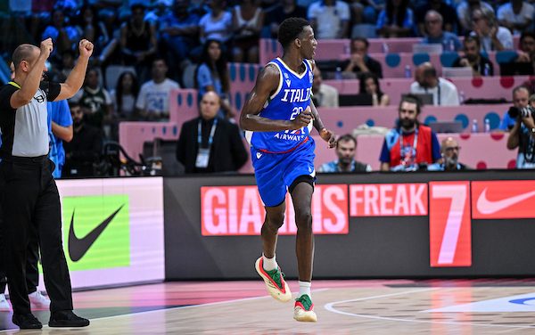 Italia, Niang su Giannis Antetokounmpo: “Ci giocavo pure alla playstation, stare in campo contro di lui è stato speciale”