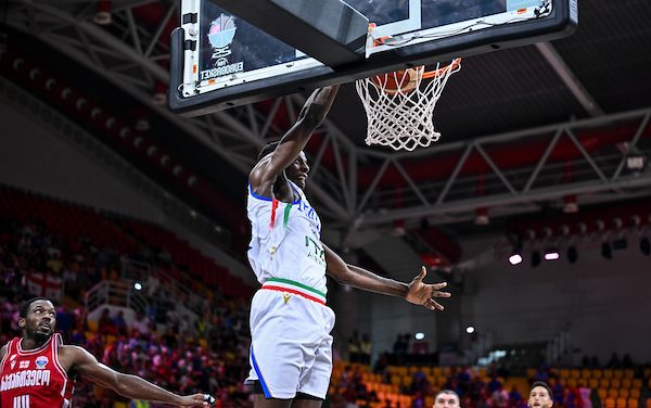 BM AZZURRO/ Le Pagelle: Niang sorprende ancora e fa sorridere l’Italbasket, fondamentale Melli e bene anche Thompson. Deludono Shengelia e Baldwin nella Georgia – di Valerio Laurenti