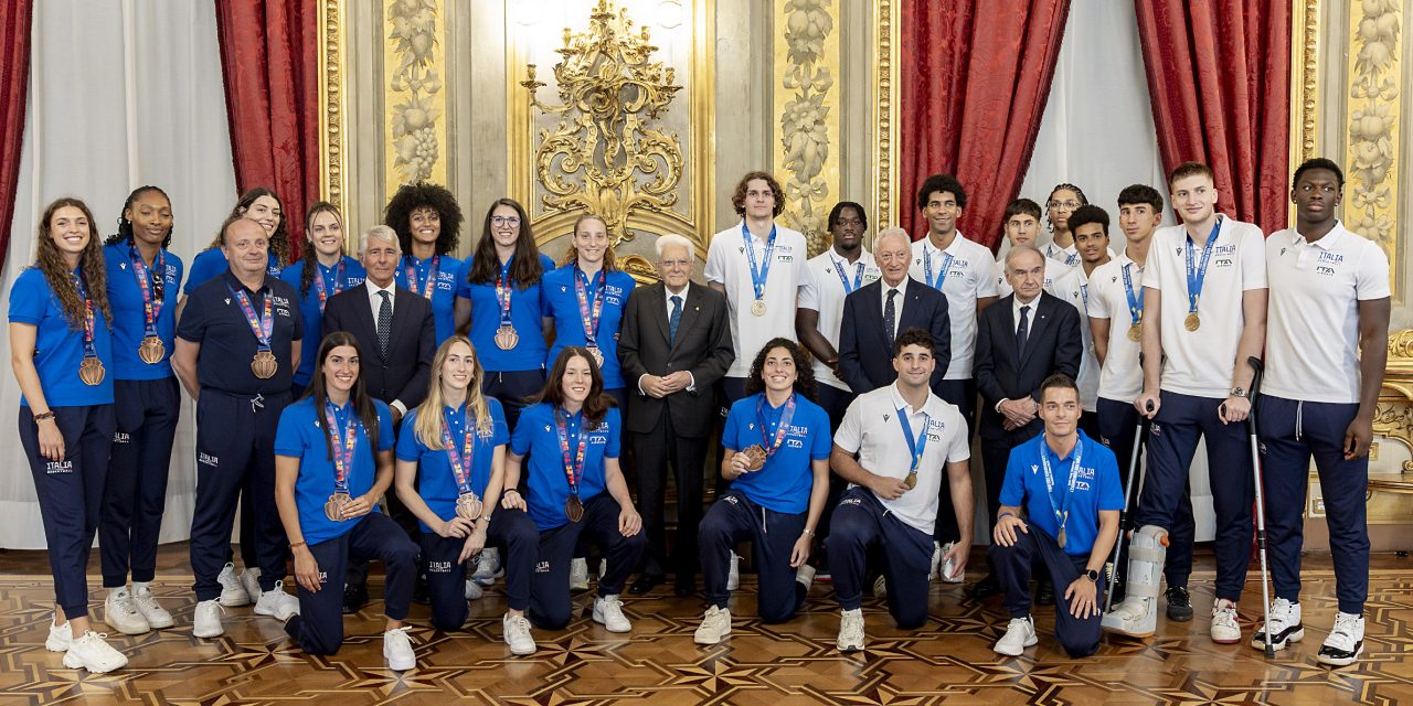 La Nazionale Femminile e l’U20 Maschile ricevute al Quirinale. Il presidente Mattarella: “Un piacere avervi qui, tornate presto”