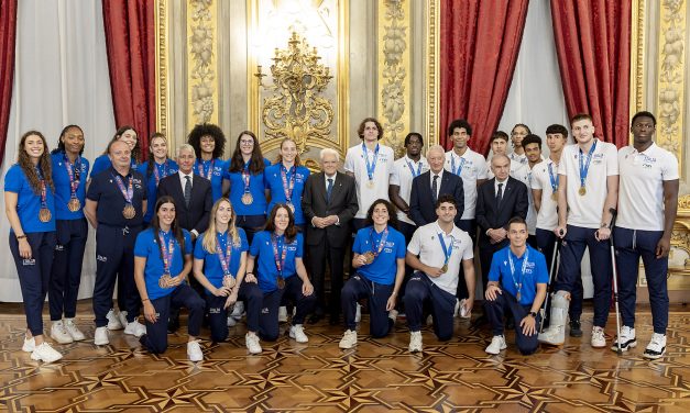 La Nazionale Femminile e l’U20 Maschile ricevute al Quirinale. Il presidente Mattarella: “Un piacere avervi qui, tornate presto”