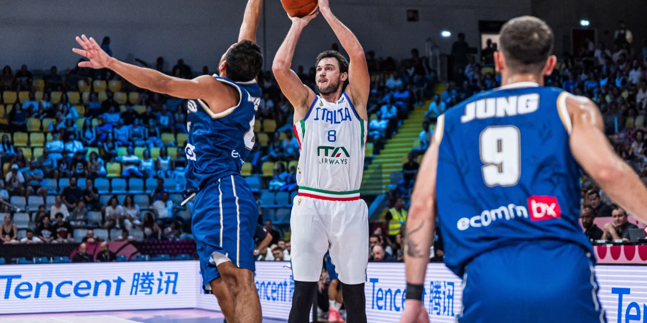 BM Azzurro/L’Italia passeggia con Cipro (89-54) e aspetta agli ottavi una tra Slovenia e Israele – di Giovanni Bocciero