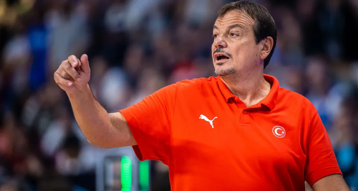 BM EUROBASKET TIME/ ATAMAN FURIOSO IN SALA STAMPA: “GIOCARE ALLE 12? UN’ASSURDITÀ INCREDIBILE”
