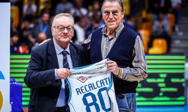 BM ANTEPRIMA A2/ CARLO RECALCATI: “LA NCAA E’ UN BENE, E’ UN CAMPIONATO CHE PUO’ COMPLETARE LA FORMAZIONE DEI NOSTRI GIOVANI. BISOGNA AVERE FIDUCIA NEGLI ALLENATORI E LASCIARLI LAVORARE” – DI ALESSIO APICELLA