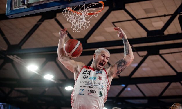 Justin Johnson, infortunio al piede destro: Verona valuta