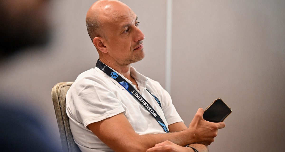 BM ANTEPRIMA A2/ MAURIZIO FANELLI: “TIFOSI E CRIMINALI SONO DUE COSE DIFFERENTI! ROBERT ALLEN MVP DEL CAMPIONATO, E L’INSTANT REPLAY SARA’ DA VALUTARE PRIMA DI INSERIRLO” – DI ALESSIO APICELLA