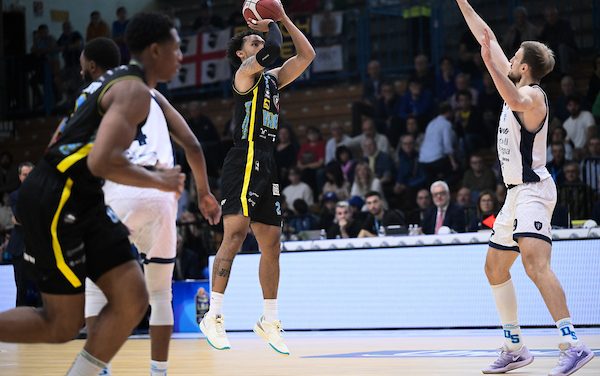 BM ON LBA/ Le Pagelle: La Vanoli Cremona vola sulle ali di Payton Willis e Casarin, decisivo anche Taijion Jones. Uno straordinario Buie e Mcglynn non salvano Sassari – di Valerio Laurenti