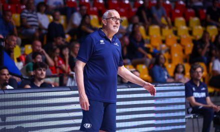Blu Basket Bergamo, ufficiale la separazione con il DS Frates e coach Zanchi