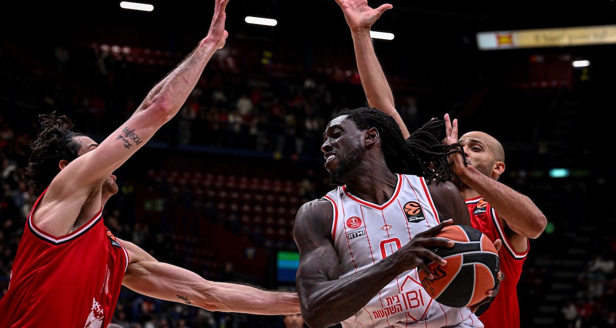 BM DA EUROLEGA/ OTURU E MOTLEY TRAVOLGONO L’OLIMPIA, L’HAPOEL DOMINA IL SECONDO TEMPO E VINCE 83 a 105 – di RICCARDO PIRRO’