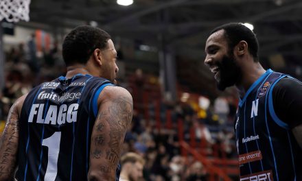 BM ON LBA / NO NAZ? NO PROBLEM! NAPOLI SUPERA SASSARI 86-75 di Elio De Falco