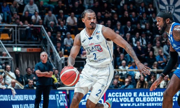 Fortitudo Bologna: Trauma distorsivo per Moore, rivalutato tra 15 giorni