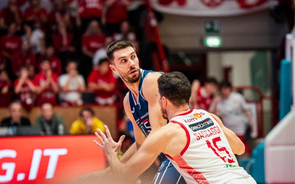 BM ON A2/ La Fortitudo non si ferma, vince ancora contro una Pistoia mai doma – di Alessandro di Bari