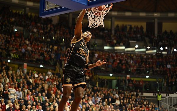 BM ON LBA/ Le Pagelle: Trieste vola sulle ali di uno stratosferico Ramsey. Decisivi anche Sissoko e Markel Brown. Armoni Brooks e Shields non salvano Milano – di Valerio Laurenti