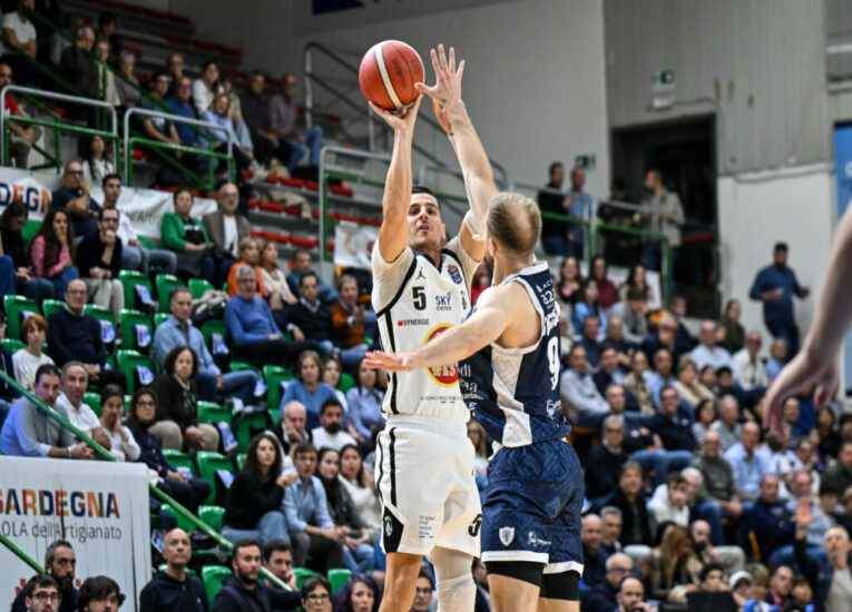 BM ON LBA/ Prima storica vittoria per Udine in serie A, travolta la Dinamo Sassari (70-88)