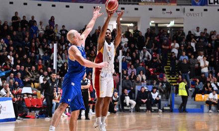 BM ON SERIE B/ Rodriguez fa esplodere di gioia il PalaTiziano a due secondi dalla sirena, la Virtus Roma 1960 è capolista solitaria. La Pielle Livorno cede (70-68) – di Valerio Laurenti