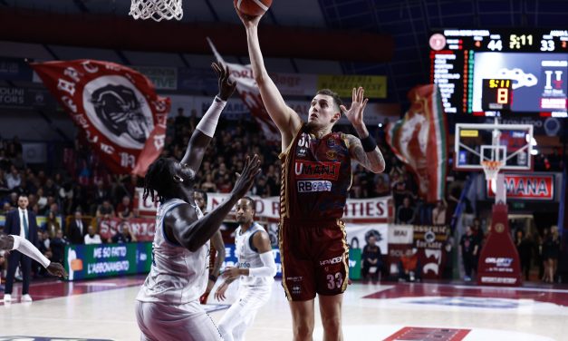 BM ON LBA/ Cantù sul finale spaventa una disattenta Venezia, ma al PalaTaliercio sono i padroni di casa a trionfare 101-95 – Di Martino Cavigioli