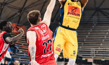 BM ON A2/ Scafati vince il derby grazie al duo Walker – Caroti e rilancia le proprie ambizioni – di Pietro Luigi D’Amico