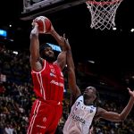 Tegola Olimpia Milano, infortunio per Josh Nebo: la nota della società