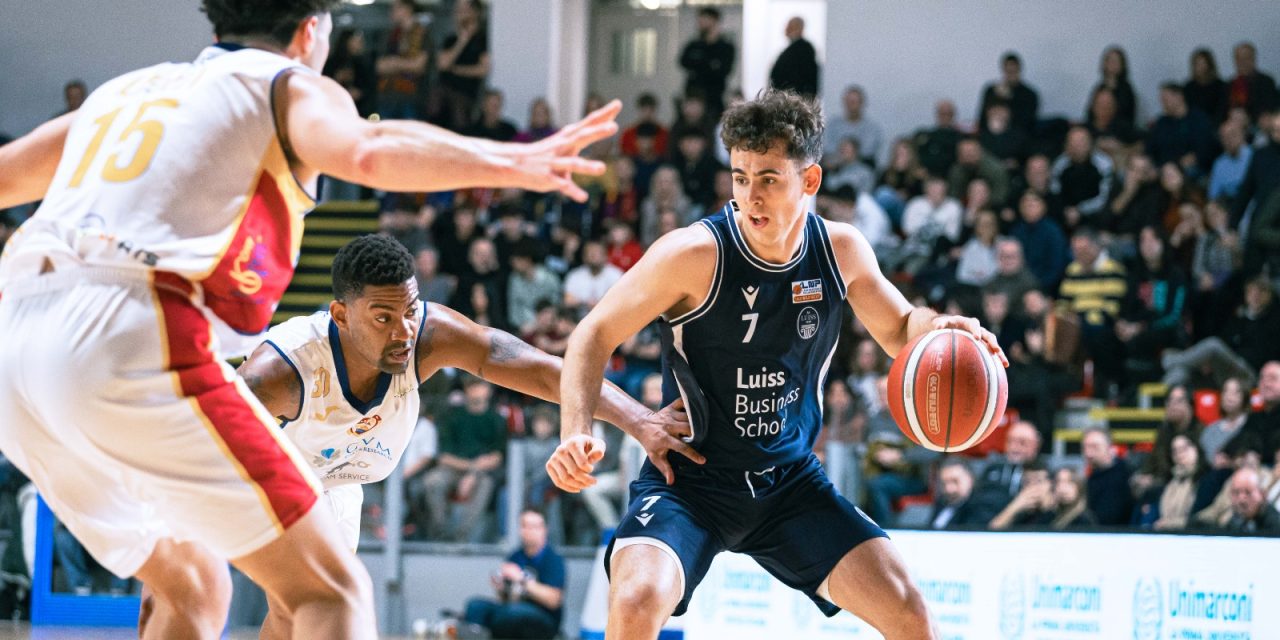 BM ON SERIE B/ I Top e Flop: Fernandez l’eroe della Luiss Roma, decisivi anche Casella e Salvioni. Non basta un super Lenti alla Virtus Roma 1960 – di Valerio Laurenti