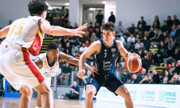 BM ON SERIE B/ I Top e Flop: Fernandez l’eroe della Luiss Roma, decisivi anche Casella e Salvioni. Non basta un super Lenti alla Virtus Roma 1960 – di Valerio Laurenti
