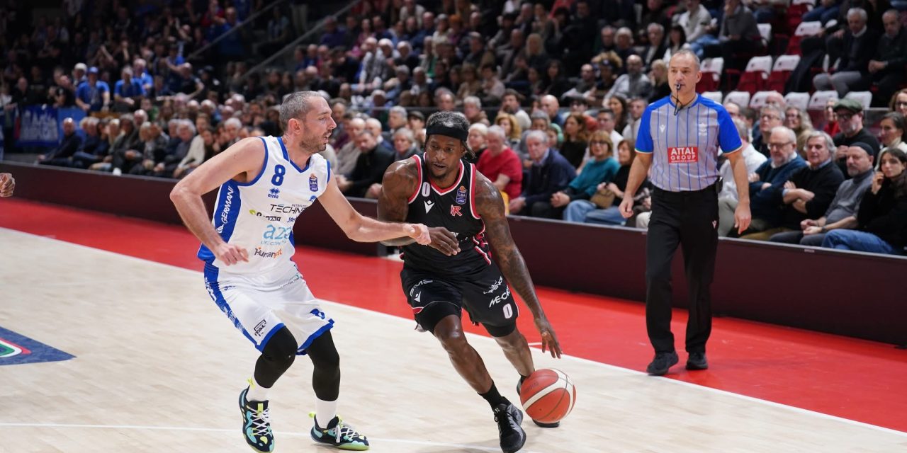 BM DA LBA / BRESCIA CONTINUA A VINCERE E RESTA PRIMA. REGGIO EMILIA LOTTA MA NE ESCE AMCIRA SCONFITTA – DI RICCARDO ROCCHI