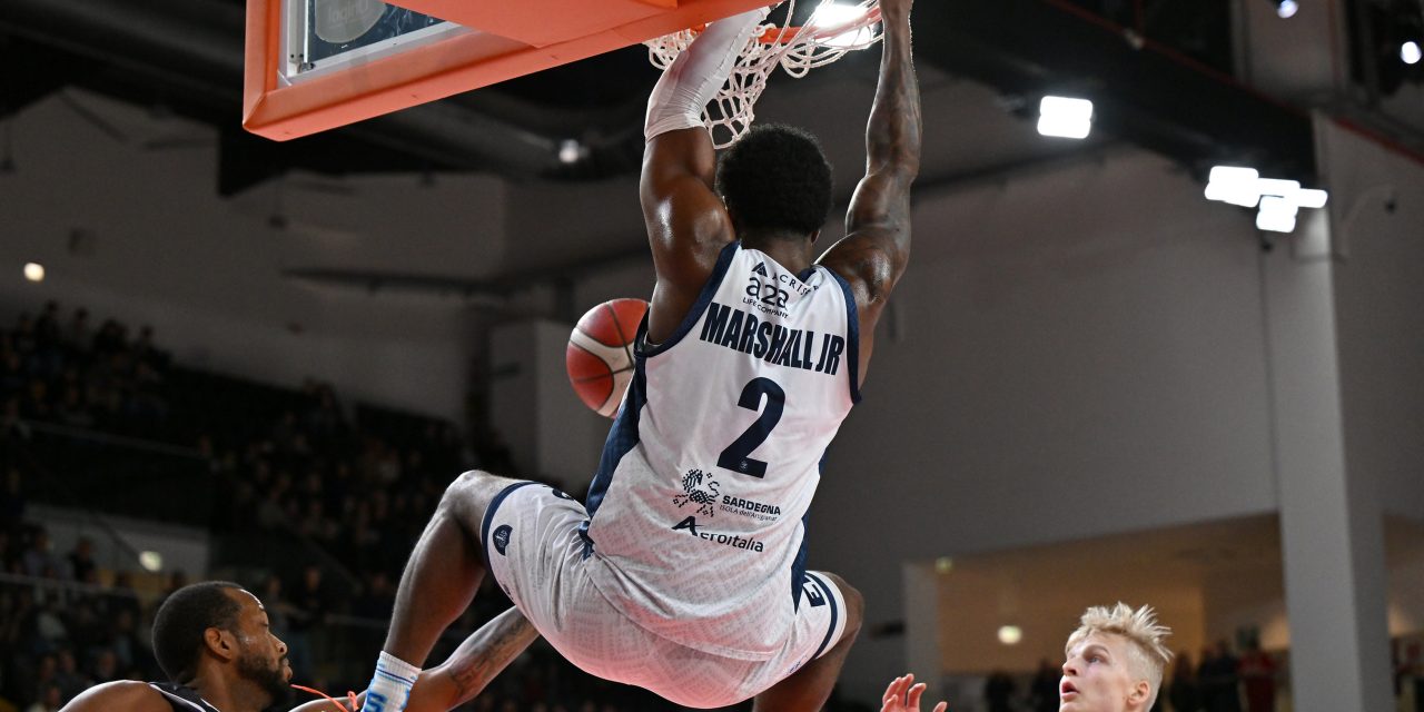 BM ON LBA/ Dinamo Sassari, infortunio per Marshall Jr: lesione al collaterale mediale
