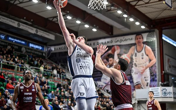 BM ON LBA/ Dominio Sassari al PalaSerradimigni, Trapani Shark travolta (102-78) – di Valerio Laurenti