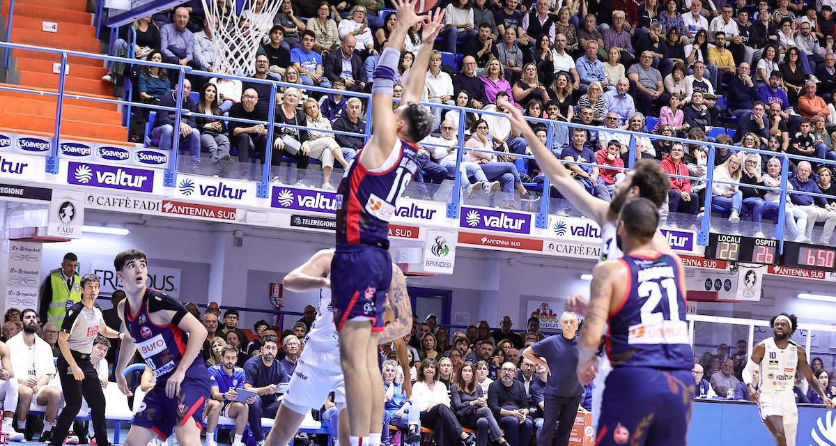 Forlì: ufficiale l’addio di Angelo Del Chiaro, Roseto alla finestra