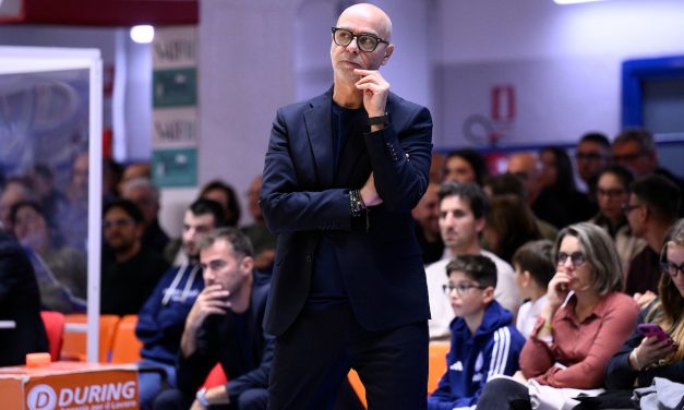BM ANTEPRIMA A2/ ALESSANDRO CROTTI: “IN ITALIA ABBIAMO UNA CULTURA DELLO SPORT LEGATA AL RISULTATO, NON CI SONO PROGETTI A LUNGO TERMINE! TERZO STRANIERO IN A2? MEGLIO ALLARGARE I ROSTER A 12” – DI ALESSIO APICELLA