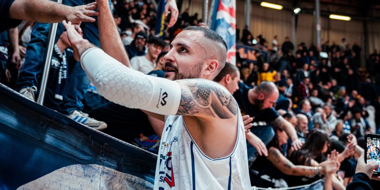Fortitudo Bologna, De Vico: “Il Paladozza ci dà una marcia in più, in trasferta dobbiamo cercare di trovare più fiducia”