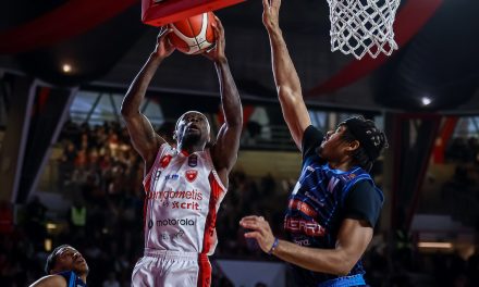 BM ON LBA / IL SOGNO F8 È VIVO: VARESE BATTE NAPOLI 84-80 CON L’ALIENO MOORE DA 24 PUNTI – DI ANTONIO CATALANO
