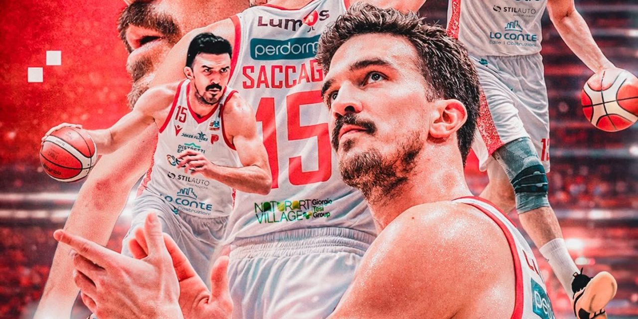 300 volte Lorenzo Saccaggi con la maglia di Pistoia: l’omaggio del club toscano