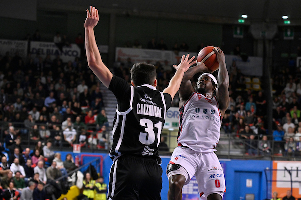 BM GAMEDAY LBA/ Le Pagelle: Reggio Emilia vola sulle ali di Barford e Capauin, decisivo anche Stephen Brown. Calzavara e Mekowulu non salvano Udine – di Valerio Laurenti