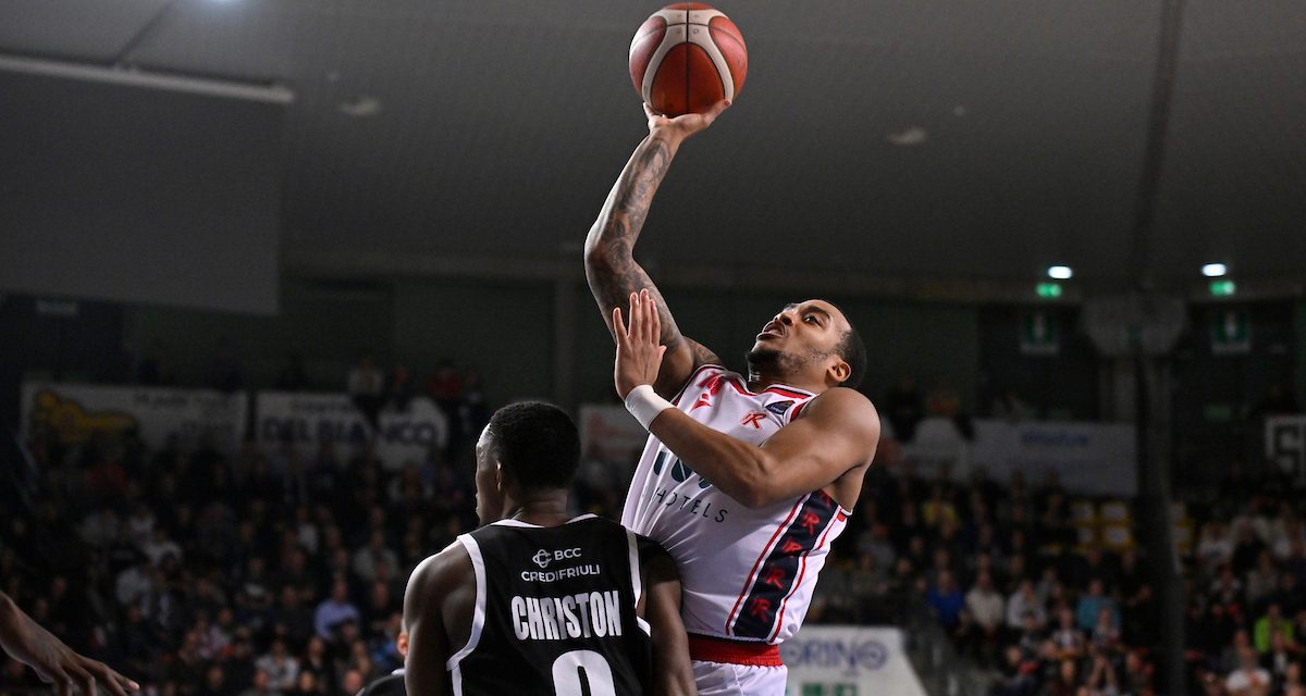 FOCUS BM/ IL MOMENTO DEL WEEKEND LBA: IL CUORE DI REGGIO EMILIA BATTE FORTE, IN UN FINALE PUNTO A PUNTO A UDINE – DI ALESSIO APICELLA
