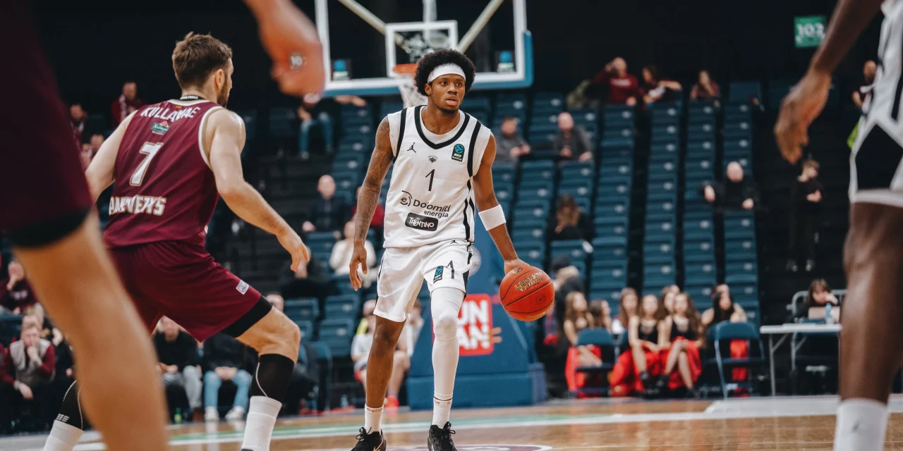 BM DA Eurocup/ Trento la spunta allo scadere, il Lietkabelis va ko (93-94)