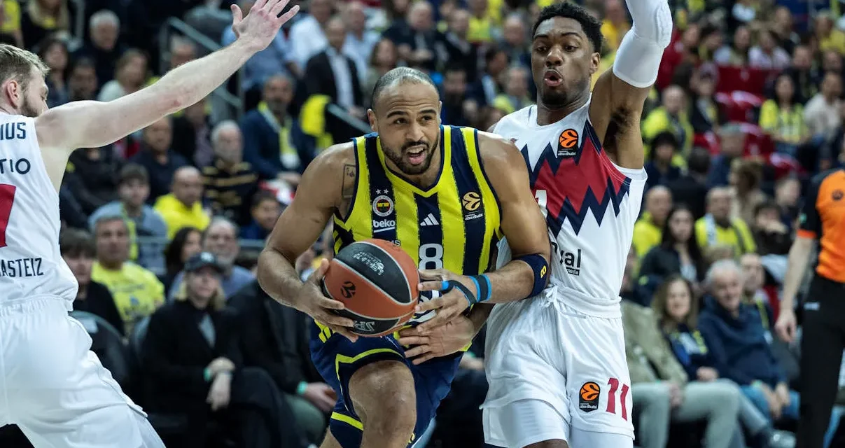BM DA EUROLEAGUE/ Il FENER HA LA MEGLIO SUL BASKONIA, BENE IL BARCELLONA CON L’ASVEL