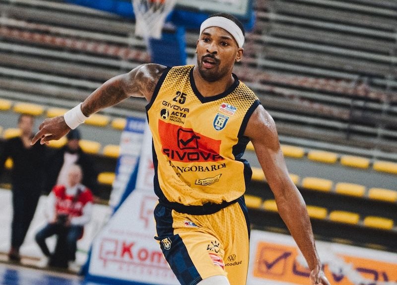 BM ON A2/ LE PAGELLE DI SCAFATI-PESARO: UN ALLEN EROICO, 29 PUNTI, METTE KO PESARO, CHE SI ARRENDE DOPO LA RIMONTA GUIDATA DA BUCARELLI – DI ALESSIO APICELLA