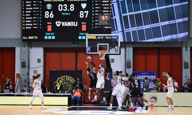 FOCUS BM/ IL MOMENTO DEL WEEKEND LBA: WILLIS SUBISCE IL FALLO, SEGNA E PIEGA CANTU’ NEL FINALE AL CARDIOPALMA DEL PALARADI – DI ALESSIO APICELLA