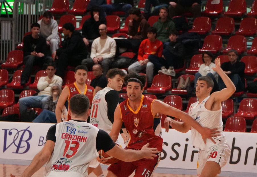 FOCUS BM/ Serie B Emoticon – Girone B: Virtus Roma 1960 e JuveCaserta si confermano in vetta, cadono a sorpresa Pielle Livorno e Luiss Roma. Colpo Chiusi, si riscatta San Severo – di Valerio Laurenti