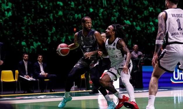 BM DA FINAL EIGHT/ TORTONA REGALA SPETTACOLO A TORINO, VIRTUS BATUTTA 84-78 – di EUGENIO PETRILLO
