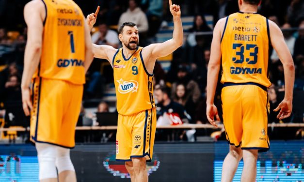 BM SULLE STRADE D’EUROPA / POLONIA: UNA BOMBA ALLO SCADERE DEL ‘POZZECCO POLACCO’ REGALA A GDYNIA LA VITTORIA NEL DERBY – DI MATTEO CAZZULANI