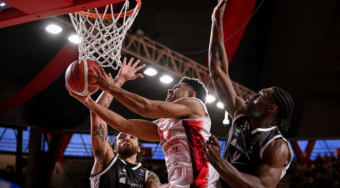 BM ON LBA / LE PAGELLE: IROEGBU FA IMPAZZIRE MASNAGO, VITAL NE METTE 20 MA NON BASTANO A TORTONA – DI ANTONIO CATALANO