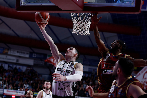 BM DA LBA/ Non c’è due senza tre per Cancellieri, Trento cancella di nuovo la Reyer in casa 87-106 – di Ilaria Tubia