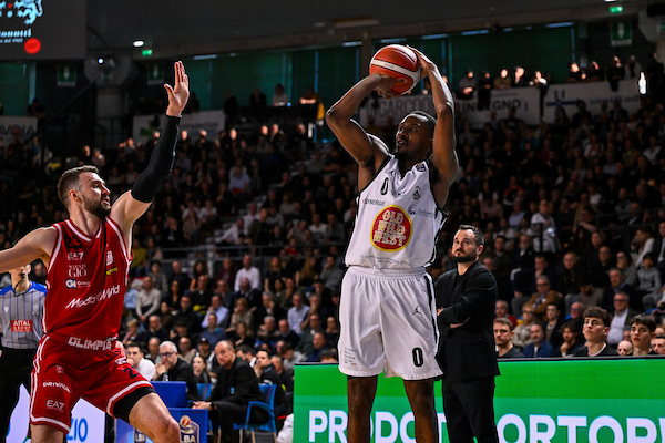 BM ON LBA/ Udine firma il colpo e torna alla vittoria dopo un mese, Milano cade al PalaCarnera (86-83) – di Valerio Laurenti